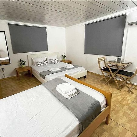 פרוטאראס Comfortable, Modern Studio Apartment מראה חיצוני תמונה